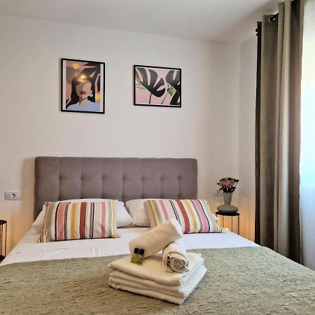 Jazz Rooms And Apartments 로비니 외부 사진