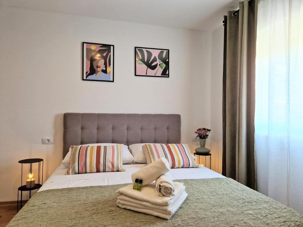 Jazz Rooms And Apartments 로비니 외부 사진