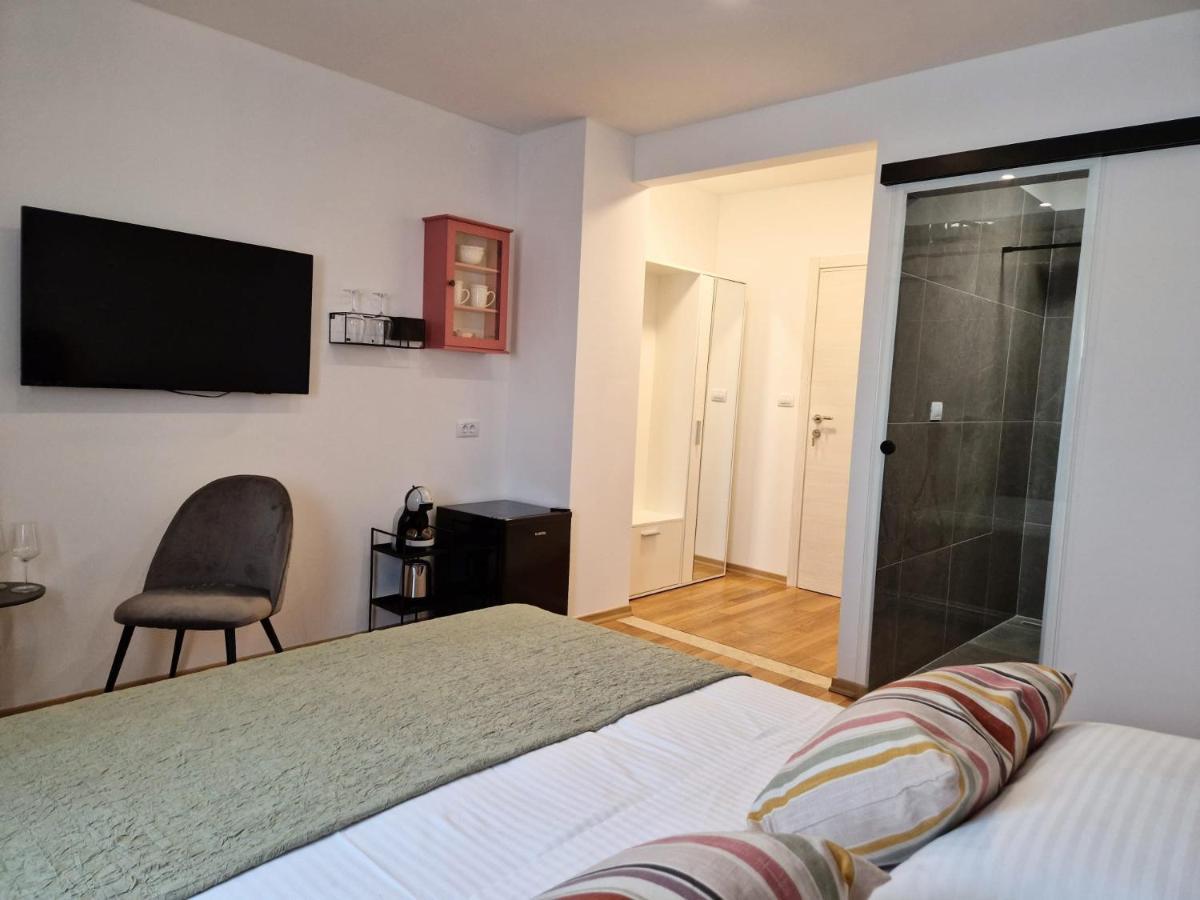 Jazz Rooms And Apartments 로비니 외부 사진