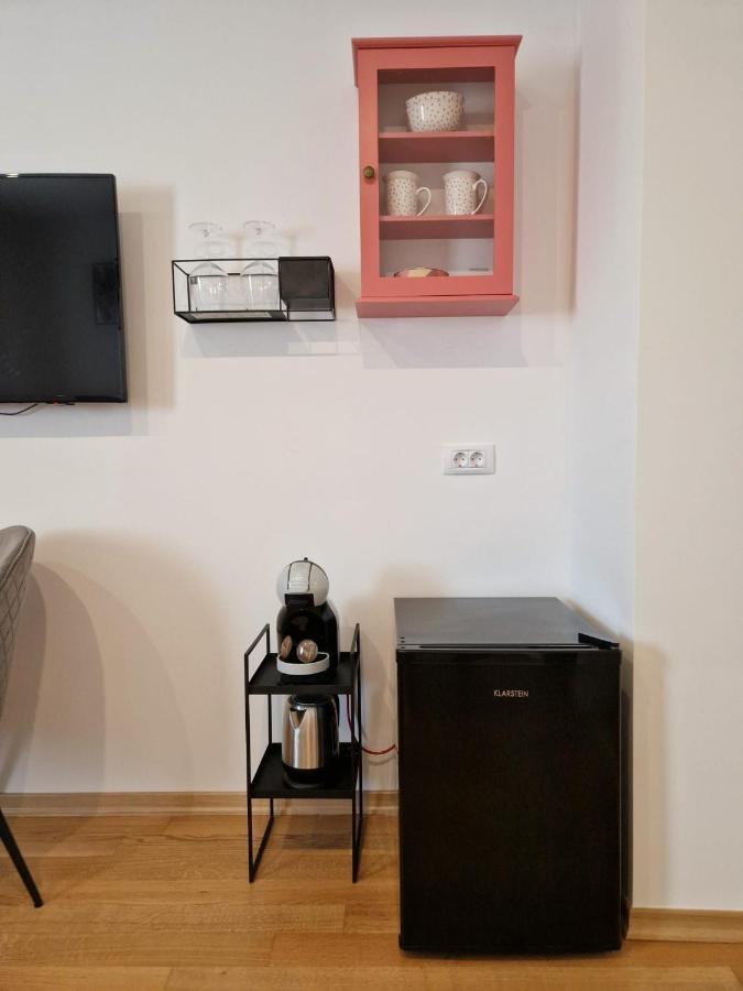 Jazz Rooms And Apartments 로비니 외부 사진